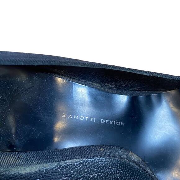 Giuseppe Zanotti Design Black Buckle Pointy Heels Women Sz 37 - Picture 7 of 12